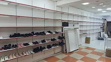 Ayaqqabı mağazası üçün vitrin və mağaza avadanlıqları Ideal — 5