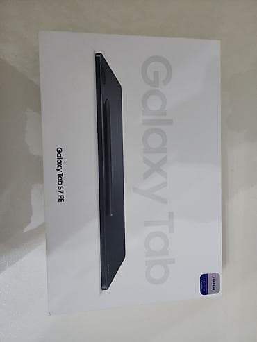 macbook pro: Samsung Galaxy Tab S7 FE planşet Heç bir problemi yoxdur. işletmediyim — 1