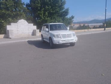 kiridit maşın: Mitsubishi Pajero: 2 l | 2000 il 223121 km — 2