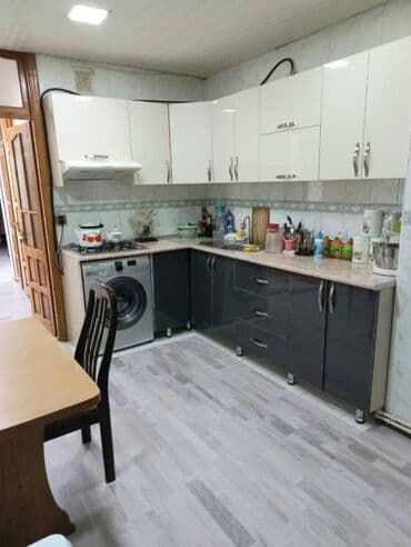 ucuz evler bakida: Sumqayıt, 5 otaqlı, Köhnə tikili, 111 kv. m — 13