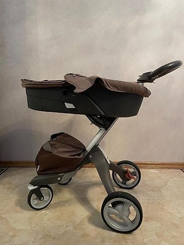 Stokke Xplory uşaq arabası – qəhvəyi rəng Xüsusiyyətlər: - Yüksək — 4