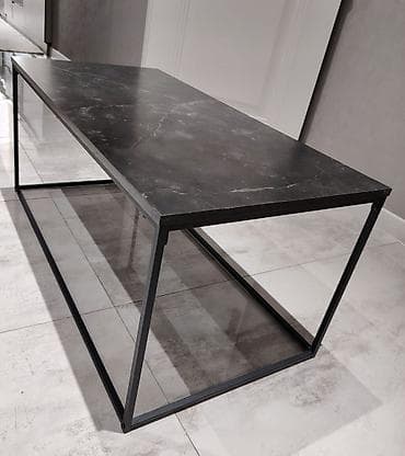 Düz masa, Açılmayan, Təkərsiz