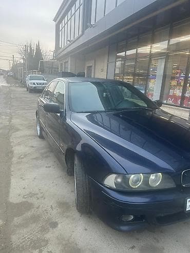 BMW 525: 2.5 l | Sedan — 2