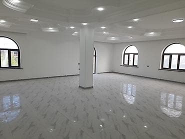 Gəncə şəhərində yerləşən 300 m² sahəyə malik obyekt təklif olunur — 4