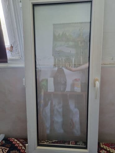 Lincoln: Продаются дверь и 2 окна. Все вместе - 140 манат. Дверь - 100 манат — 2