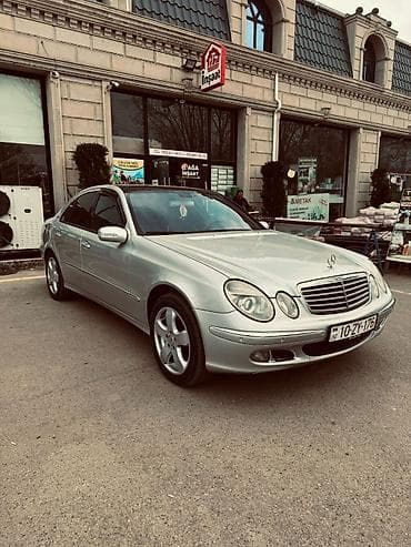 Mercedes-Benz E-Class Sedan (W211) – gümüşü rəng Texniki