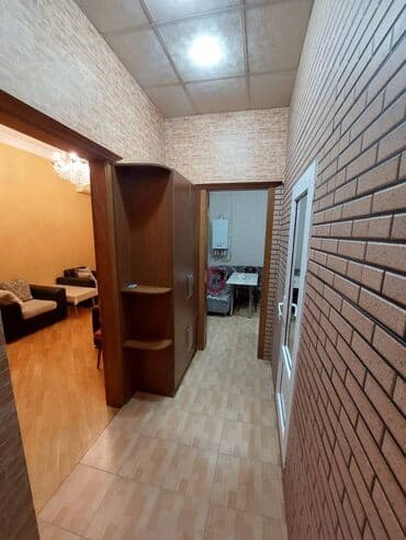 2 otaqlı mənzil vasitəçisiz: Nəsimi rayonu,Rus səfirliyinin yanı,5 mərtəbənin,4-cü mərtəbəsində,2 — 7