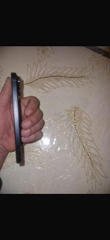 iphone 12 pro 2 ci el: IPhone 15 — 2