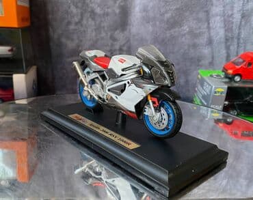 maşın modeli: Коллекционная модель Aprilia RSV 1000R White Red 2006 Maisto Scale — 11