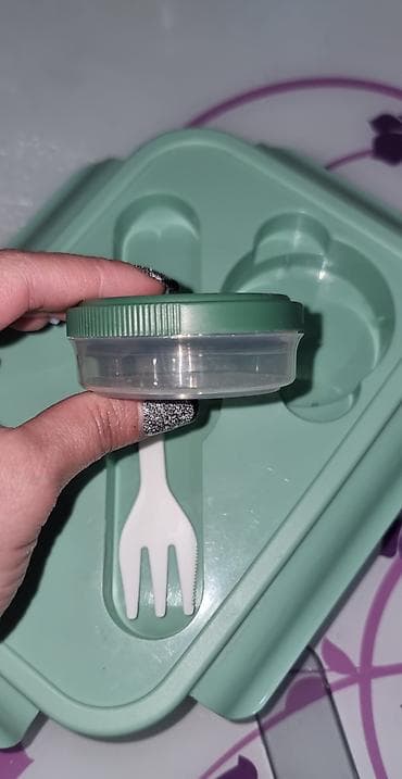 beko qaz sobalari: Yaşıl rəngli bölməli nahar qabı (bento box) dəsti - İki bölməli əsas — 2