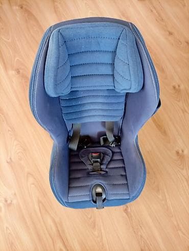 Uşaq avtomobil oturacağı - Rəng: göy - Quraşdırma: avtomobil kəməri