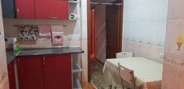 ist petrol tbilisi prospekti: Bakı, 3 otaqlı, Köhnə tikili, m. Memar Əcəmi, 90 kv. m — 12