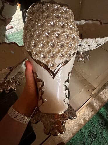 meyvə qablari: 3 birlikde. Qeyd olunan nom vhatsapi aktivdi — 3