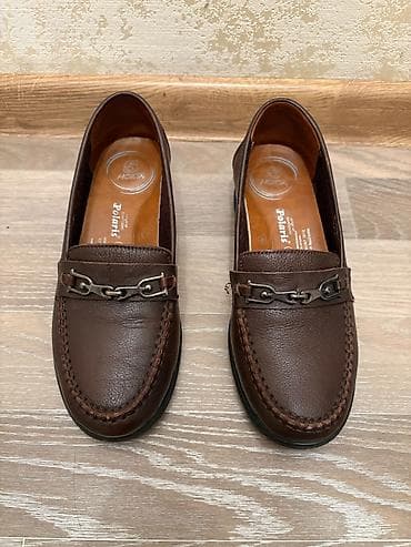 Brend: Polaris Model: Mokasin/loafer tipli ayaqqabı Rəng: Tünd qəhvəyi