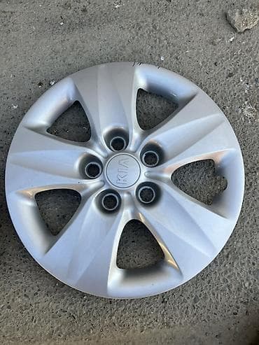 15 lik 4 bolt: İşlənmiş Kolpak Kia R 15 — 4
