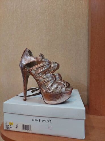 Ölçü: 38, rəng - Qızılı, Yeni