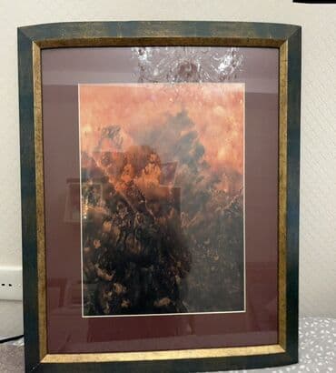 bayraq sekilleri: Abstrakt rəsm əsəri – çərçivəli - Mövzu: isti narıncı, qara və tünd — 1