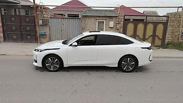 top az muravey: Changan Qiyuan A05: 1.5 л | 2024 г. 88000 км Седан — 6