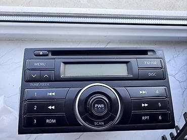 panel satisi: Nissan Tida maqnitafonu, elave aksesuarlari ile birlikde. Tam — 1