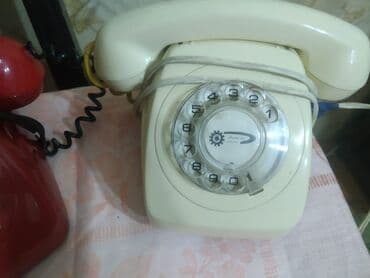 Kolleksiya qaşıqları: Əntik telefon biri 50 azn — 3