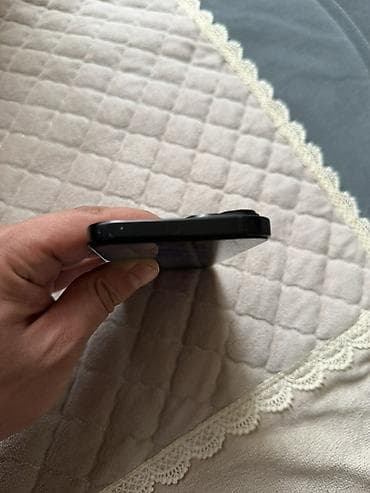 iphone 6 es: IPhone 15, 256 GB, Qara — 6