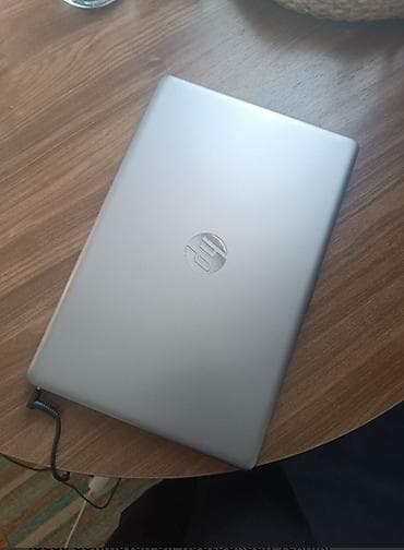 HP: İşlənmiş HP 15.6 ", Intel Core i5, 256 GB, Ünvandan götürmə — 1
