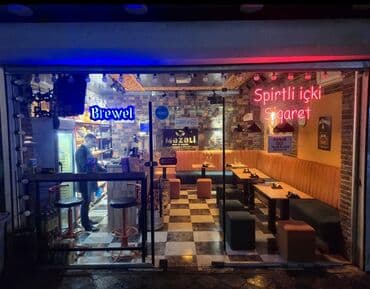 Tavalar: Xanim işçi teleb olunur ozune baximli,gozel yaş 20-30 arasi masa sayi — 1