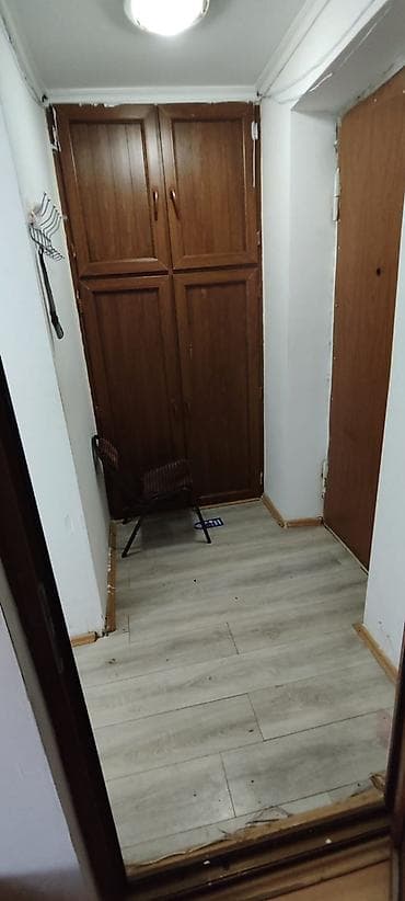 azadliq prospekti: M. Elmlər Akademiyası (Nəşriyyatın yaxınlığı), 3/5, ü/s 31 kv.m olan — 2