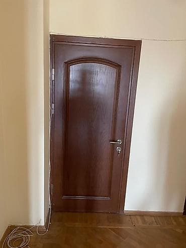Ededi 250 azn Möhkəm ağacdan hazırlanmış otaq qapıları dəsti - — 1