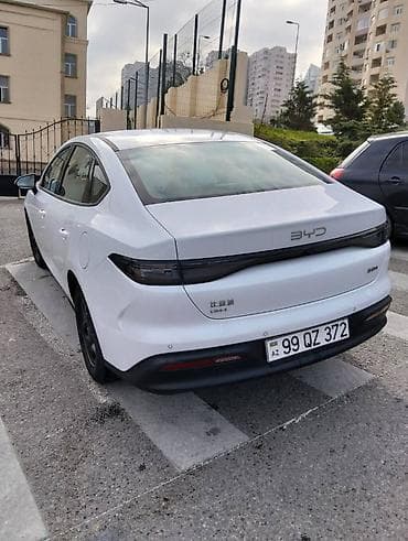 Motonəqliyyat: BYD Seal 05: 1.5 l | Sedan — 4