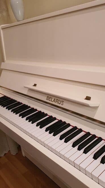 сакал остуруу крем: Piano, Belarus, Akustik — 2