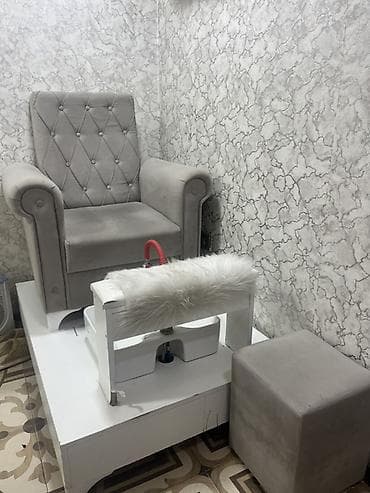 Pedikür üçün komplekt stansiya - Rahat, yumşaq süet tipli parça ilə