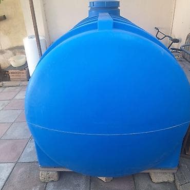 бак из нержавейки: Бак, Пластик, 2000 л. л, Б/у, Самовывоз — 2