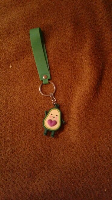 вещи бу купить: Labubu satılır tezedi qiymeti 6 azn wakuku satılır tezedi 7 azn — 2