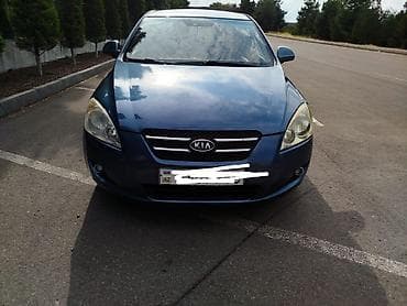 mercedes 208 d: Kia Ceed: 1.6 l | 2007 il Hetçbek — 3
