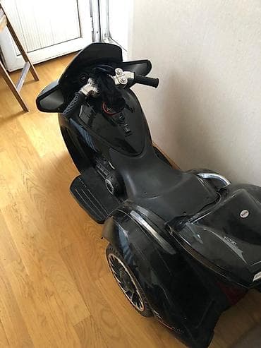 Uşaq üçün elektrikli üçtəkərli motosiklet - Rəng: qara - Korpus