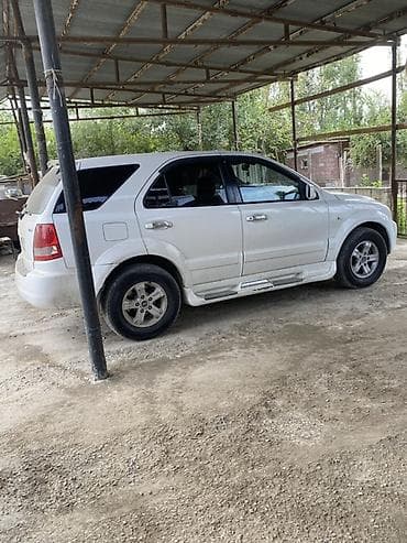 2 teker: Model: SsangYong Kyron/Sorento tipli ağ rəngli SUV (şəkillərdəki — 2