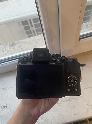 nikon d5200: Salam. Nikon Coolpix P500 satılır. İdeal, demək olar ki, yeni — 5