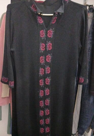 qadın ucun donlar: Elan aktivdi Qara rəngli yun qadın paltarı - Dizayn: Ön hissədə dikey — 4