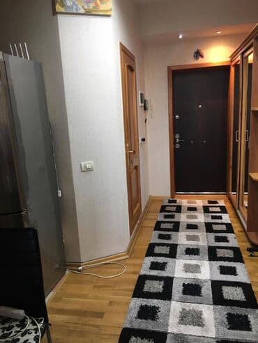 sulutəpədə kirayə ev: Binəqədi rayonu, Cəfər Xandan küçəsi, Qosha Zapravkanın yanında, 16 — 5