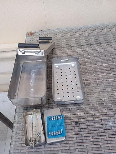 Медицинское оборудование: Paslanmayan poladdan hazırlanmış tibbi sterilizator dəsti Tərkibi: - — 8