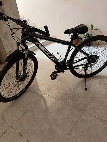 velosiped boyuk: Salam. Neuf TXR 29 dağ velosipedi satıram. 29-luq böyük təkərləri var — 4