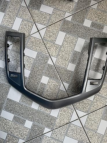 Avtomobil mərkəzi konsol çərçivəsi (panel overlay) - Material: möhkəm