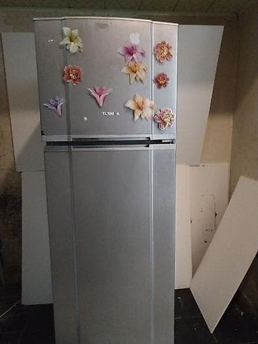 İşlənmiş 2 qapılı Toshiba Soyuducu Satılır, rəng - Gümüşü