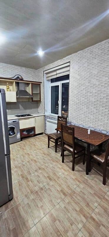 Günlük kirayə mənzillər: Həzi Aslanovda – Gənclər Parkının yanı 14/7 mərtəbəsi 80 kv.m sahəsi — 5