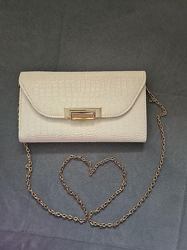 Çantalar: KlacMoskvadan baha almiwdimDemirleri qaralmayib qizarmayib — 2