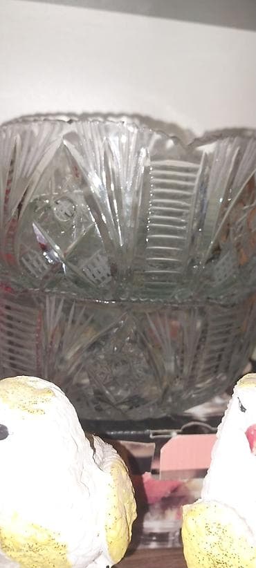 Kəsimli şüşə xurustal meyve qabi - Material: qalın, şəffaf şüşə -