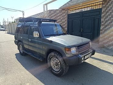 Продажа авто: Mitsubishi Pajero off-road SUV. Maşını özümçün yığmışdlm. Mühərrikdə — 1