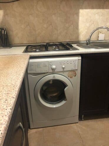 berdede kiraye evler 2025: Nizami rayonu,Neftciler və xalqlar metrosunun yaxınlığında,Bacsell — 8