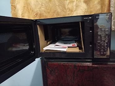 yağ sobası: Mikrodalğalı soba Toshiba, Ayrıca dayanan, Mikrodalğalar ilə, rəng - Qara, Yeni — 4